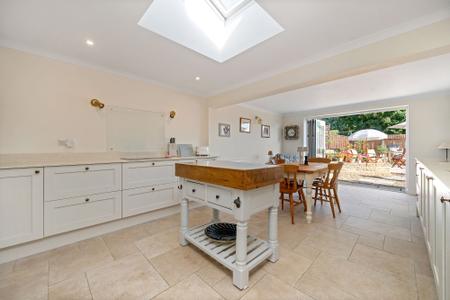 4 bedroom Bungalow for sale in Spinney Road, Ketton, PE9