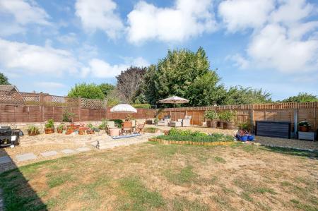 4 bedroom Bungalow for sale in Spinney Road, Ketton, PE9