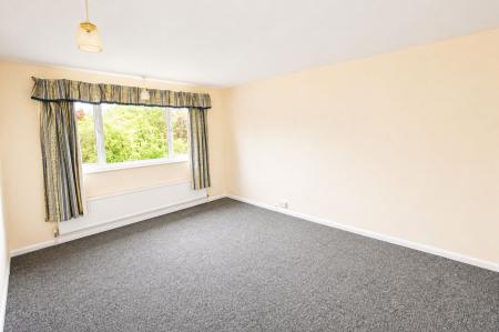 4 bedroom Detached house to let in Roman Bank, Stamford, PE9