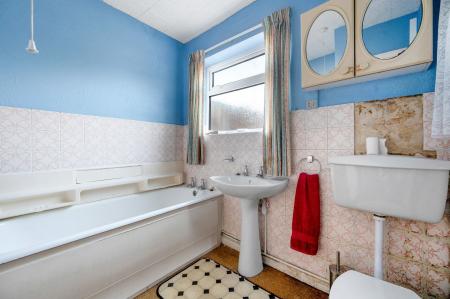 3 bedroom End of terrace house for sale in Queen Street, Stamford, PE9