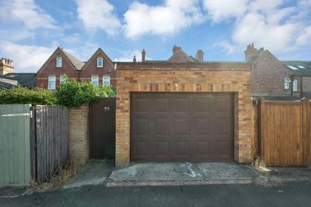 3 bedroom End of terrace house for sale in Queen Street, Stamford, PE9