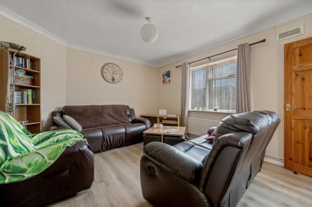 3 bedroom Terraced House for sale in York Road, Stamford, PE9