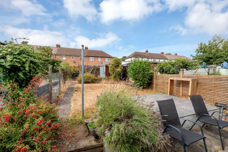 3 bedroom Terraced House for sale in York Road, Stamford, PE9