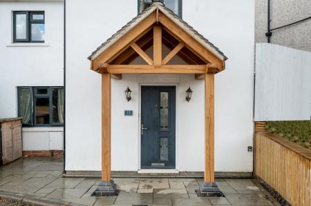 4 bedroom End of terrace house for sale in Worcester Crescent, Stamford, PE9