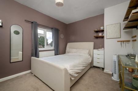 4 bedroom End of terrace house for sale in Worcester Crescent, Stamford, PE9