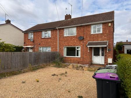 3 bedroom Semi-detached house to let in Willoughby Road, Stamford, PE9