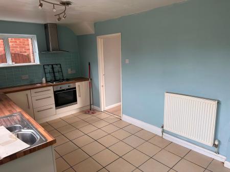 3 bedroom Semi-detached house to let in Willoughby Road, Stamford, PE9