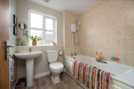 3 bedroom Town house for sale in Jackson Way, Stamford, PE9