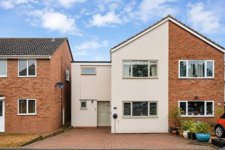 Airedale Road, Stamford, PE9