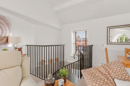 2 bedroom Maisonette for sale in Wharf Road, Stamford, PE9