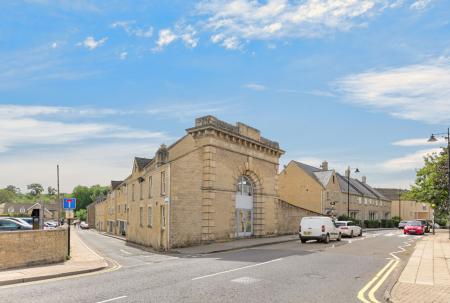2 bedroom Maisonette for sale in Wharf Road, Stamford, PE9