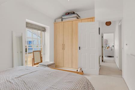 2 bedroom Maisonette for sale in Wharf Road, Stamford, PE9