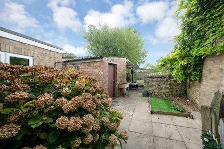 3 bedroom Terraced House for sale in Stamford Road, Easton On The Hill, PE9