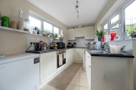 3 bedroom Terraced House for sale in Stamford Road, Easton On The Hill, PE9