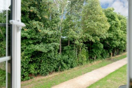 3 bedroom Semi-detached house for sale in Sovereign Way, Stamford, PE9