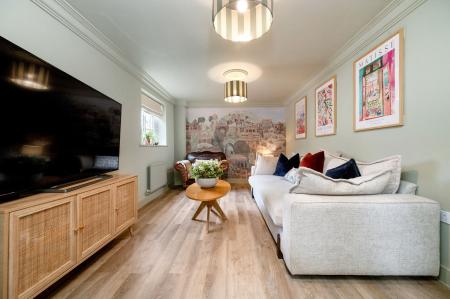 3 bedroom Semi-detached house for sale in Sovereign Way, Stamford, PE9