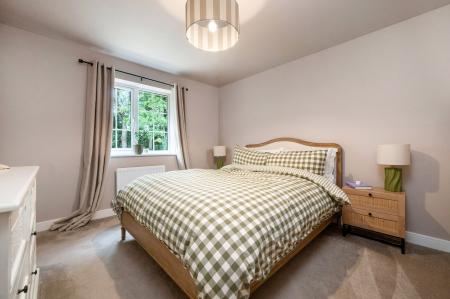 3 bedroom Semi-detached house for sale in Sovereign Way, Stamford, PE9