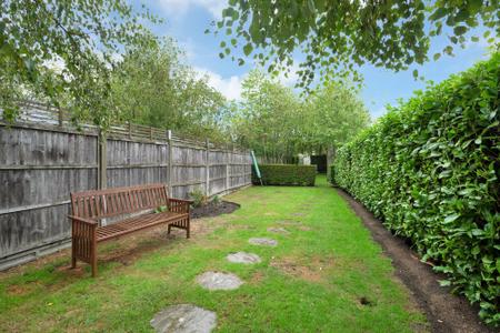 2 bedroom End of terrace house for sale in Big Green, Warmington, PE8