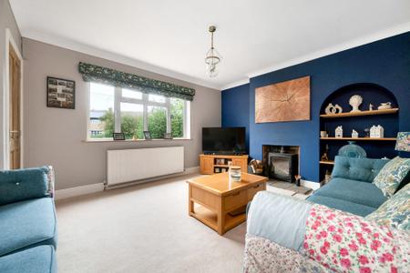 2 bedroom End of terrace house for sale in Big Green, Warmington, PE8
