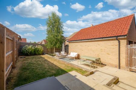 4 bedroom Detached house for sale in Sissons Close, Barnack, PE9