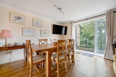 4 bedroom Town house for sale in Lambert Mews, Stamford, PE9