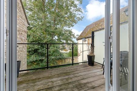 4 bedroom Town house for sale in Lambert Mews, Stamford, PE9