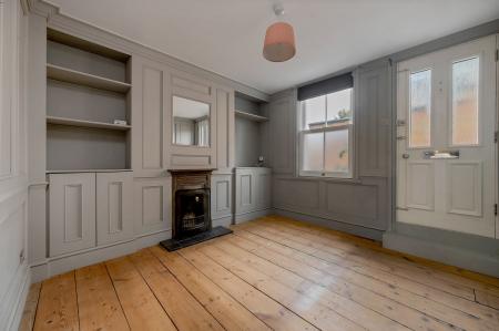 2 bedroom Semi-detached house to let in Radcliffe Road, Stamford, PE9