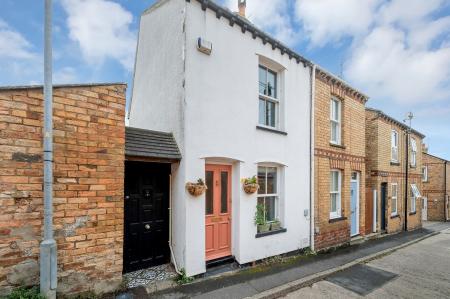Radcliffe Road, Stamford, PE9