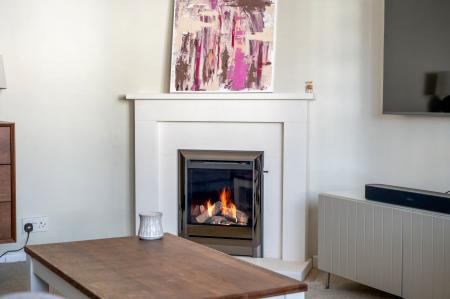 3 bedroom Semi-detached house for sale in Sutherland Way, Stamford, PE9