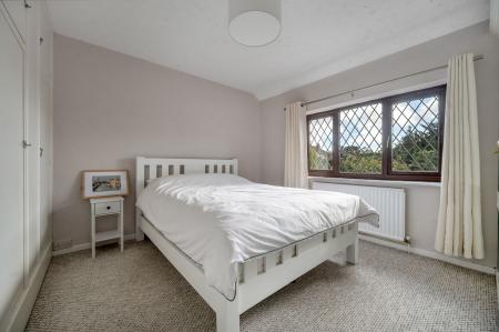 3 bedroom Semi-detached house for sale in Sutherland Way, Stamford, PE9