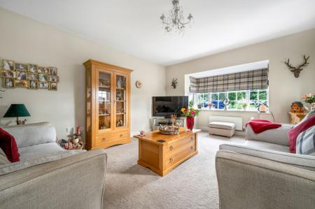 4 bedroom Detached house for sale in Oak Lane, Kings Cliffe, PE8