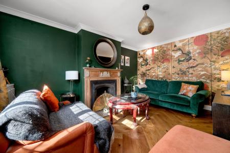 3 bedroom Semi-detached house for sale in Vine Cottage, Stamford