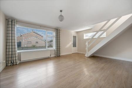 3 bedroom Semi-detached house for sale in Lindsey Road, Uffington, PE9