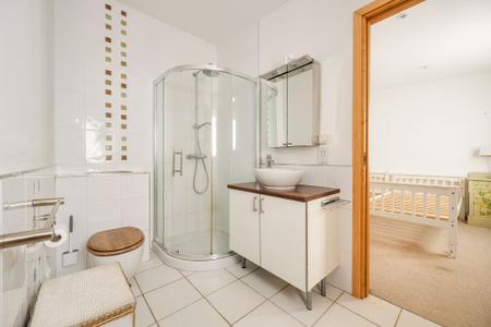 4 bedroom Detached house for sale in Big Green, Warmington, PE8