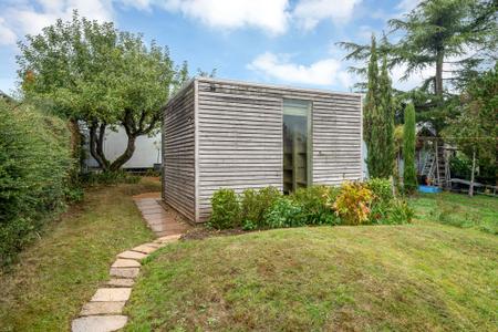 2 bedroom House for sale in Ryhall Road, Stamford, PE9