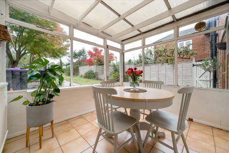 2 bedroom House for sale in Ryhall Road, Stamford, PE9
