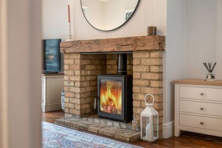 2 bedroom House for sale in Ryhall Road, Stamford, PE9