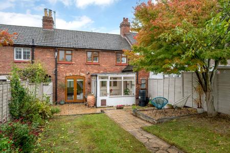 2 bedroom House for sale in Ryhall Road, Stamford, PE9
