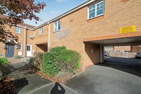 1 bedroom Coach House for sale in Boatman Drive, Etruria, Stoke-on-Trent, ST1