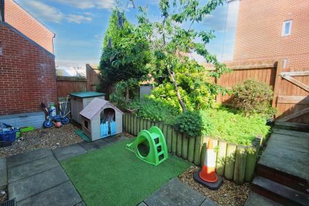 3 bedroom Semi-detached house for sale in Brentleigh Way, Hanley, Stoke-on-Trent, ST1