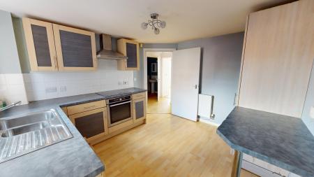 2 bedroom Ground floor flat for sale in Bucknall Old Road, Hanley, Stoke-on-Trent, ST1