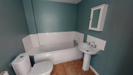 2 bedroom Ground floor flat for sale in Bucknall Old Road, Hanley, Stoke-on-Trent, ST1