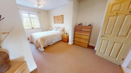 3 bedroom Semi-detached house for sale in Cannock Road, Westcroft, Wolverhampton, WV10