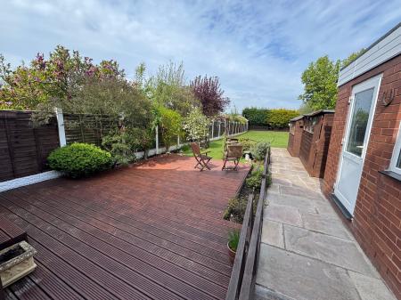 3 bedroom Semi-detached house for sale in Cannock Road, Westcroft, Wolverhampton, WV10