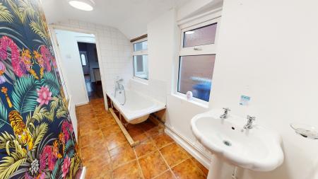 2 bedroom Terraced House for sale in High Street, Silverdale, Newcastle-under-Lyme, ST5