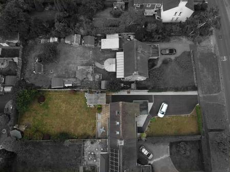 4 bedroom Semi-detached house for sale in Keele Road, Newcastle-under-Lyme, ST5