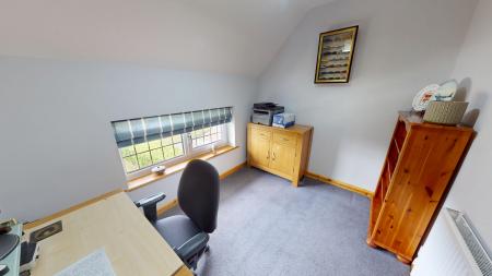 4 bedroom Semi-detached house for sale in Keele Road, Newcastle-under-Lyme, ST5