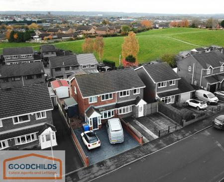 3 bedroom Semi-detached house for sale in Linnburn Road, Meir Hay, Stoke-on-Trent, ST3