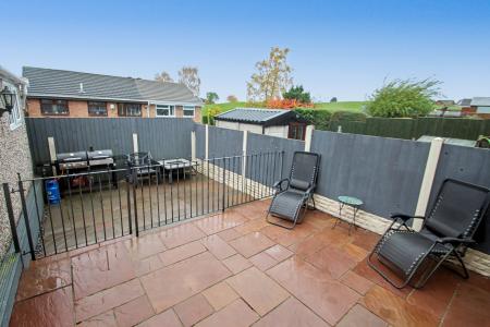 3 bedroom Semi-detached house for sale in Linnburn Road, Meir Hay, Stoke-on-Trent, ST3