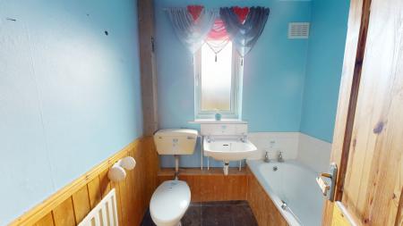 2 bedroom Flat for sale in Mackenzie Crescent, Cheadle, ST10